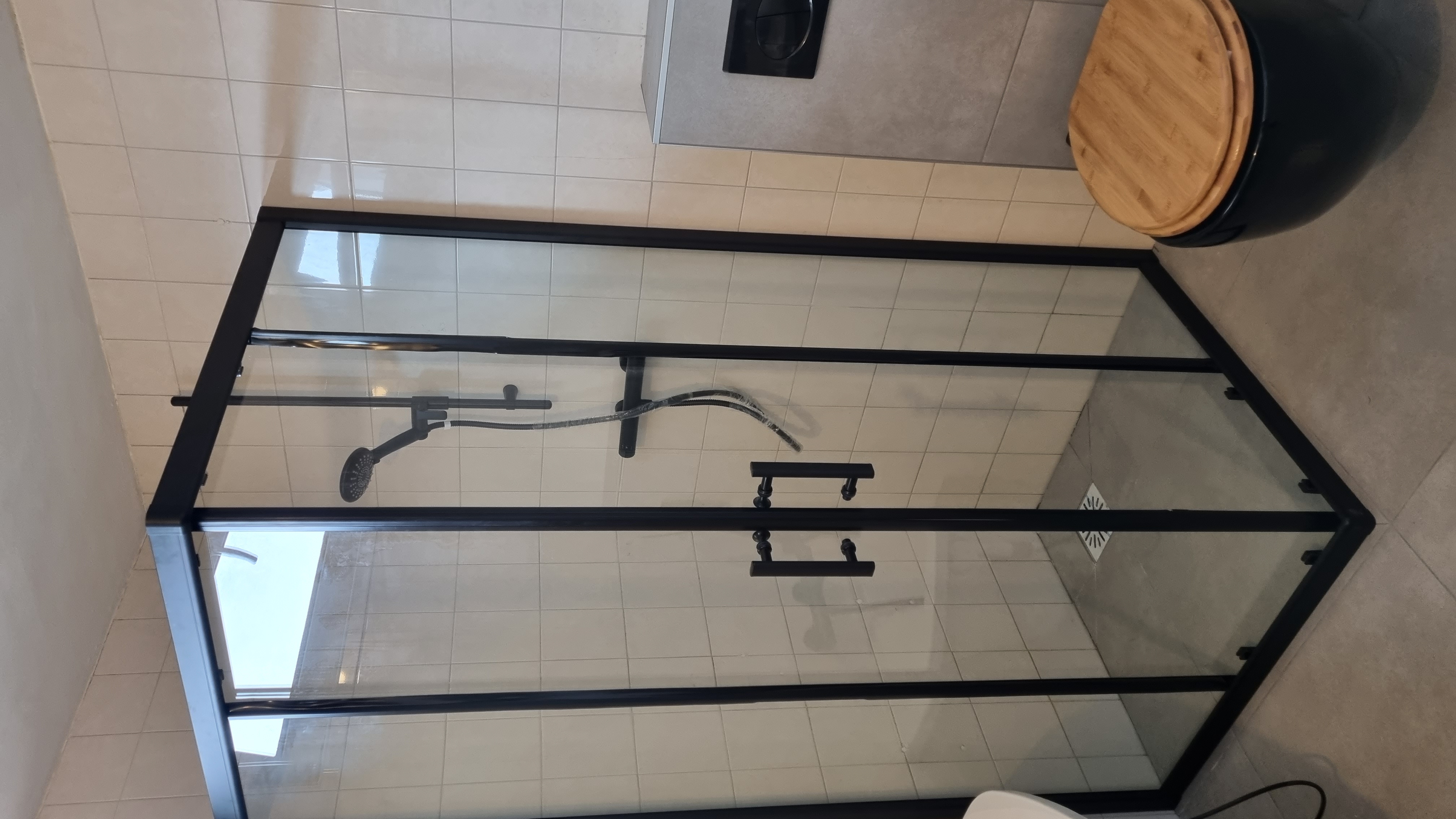Douchewand